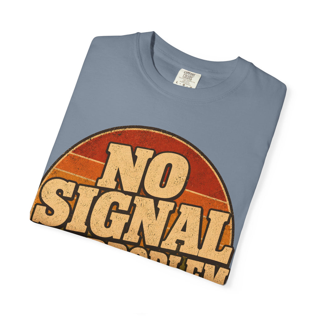 No Signal No Problem — Retro Outdoor Camping Tee