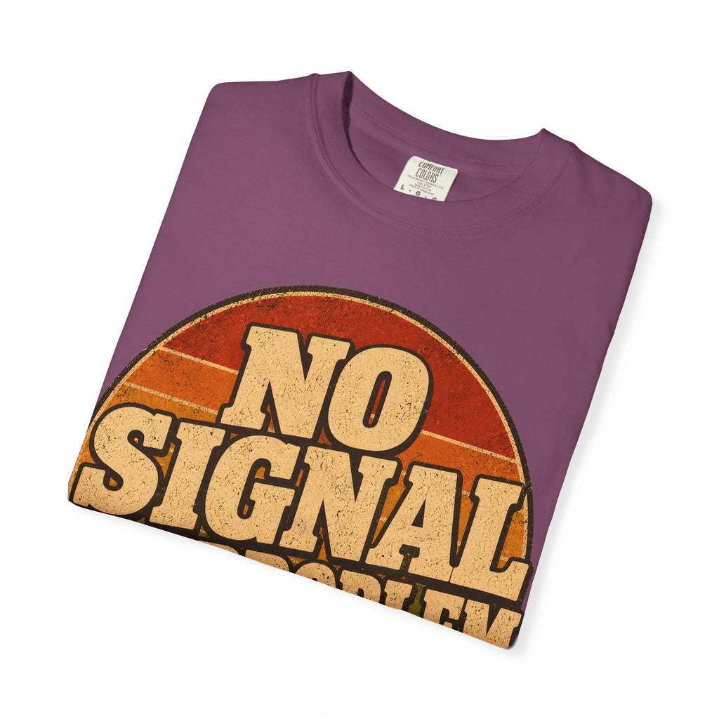 No Signal No Problem — Retro Outdoor Camping Tee