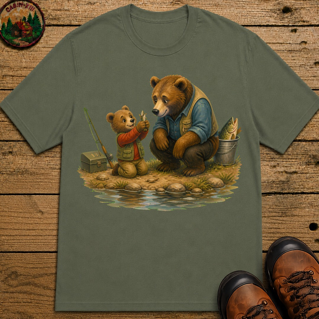 Bear Cub Fishing T-Shirt - Moss
