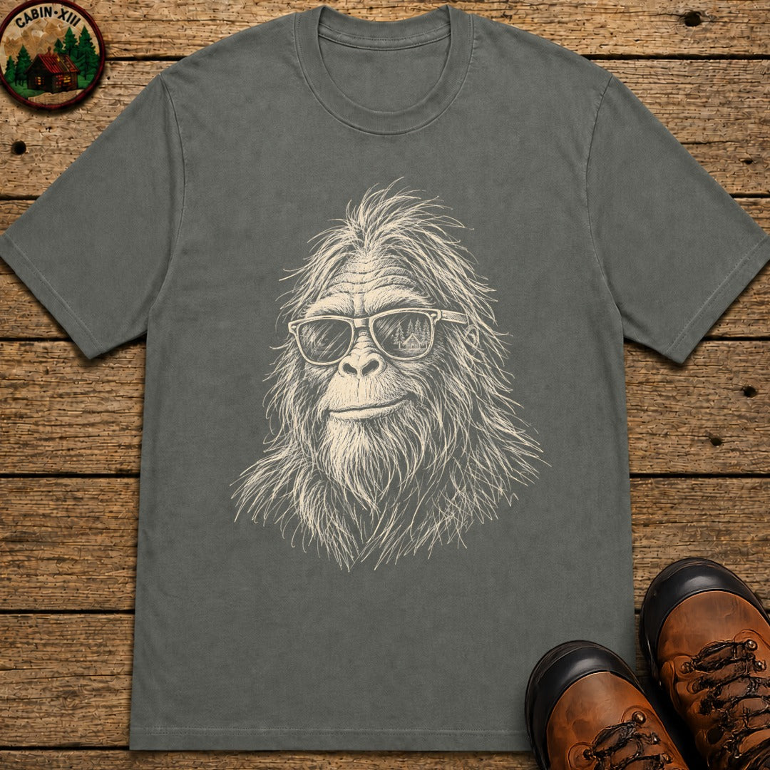 Bigfoot in sunglasses Sketch T-Shirt - Pepper