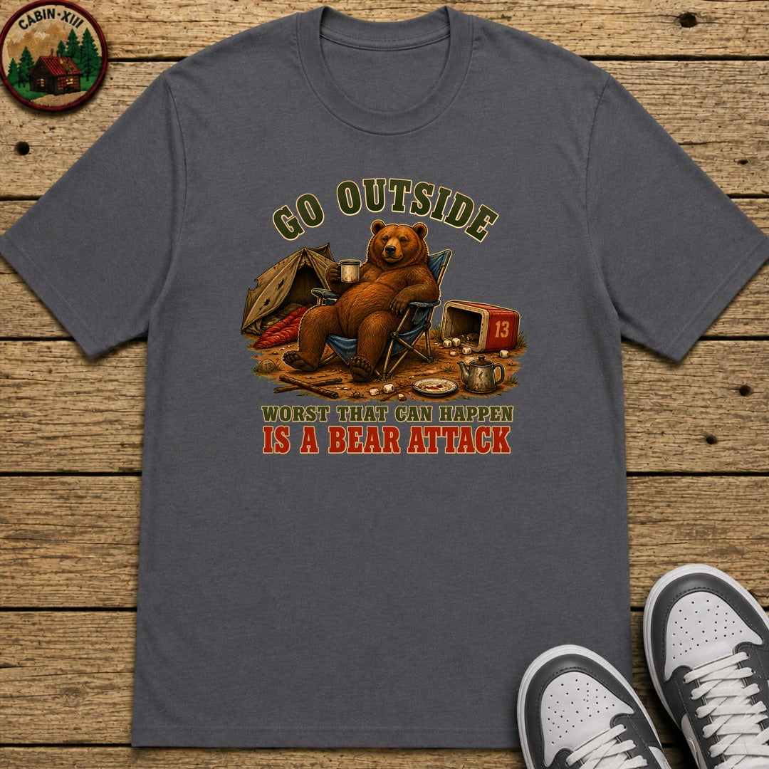 Go Outside Bear Attack Kids T-Shirt - Charcoal