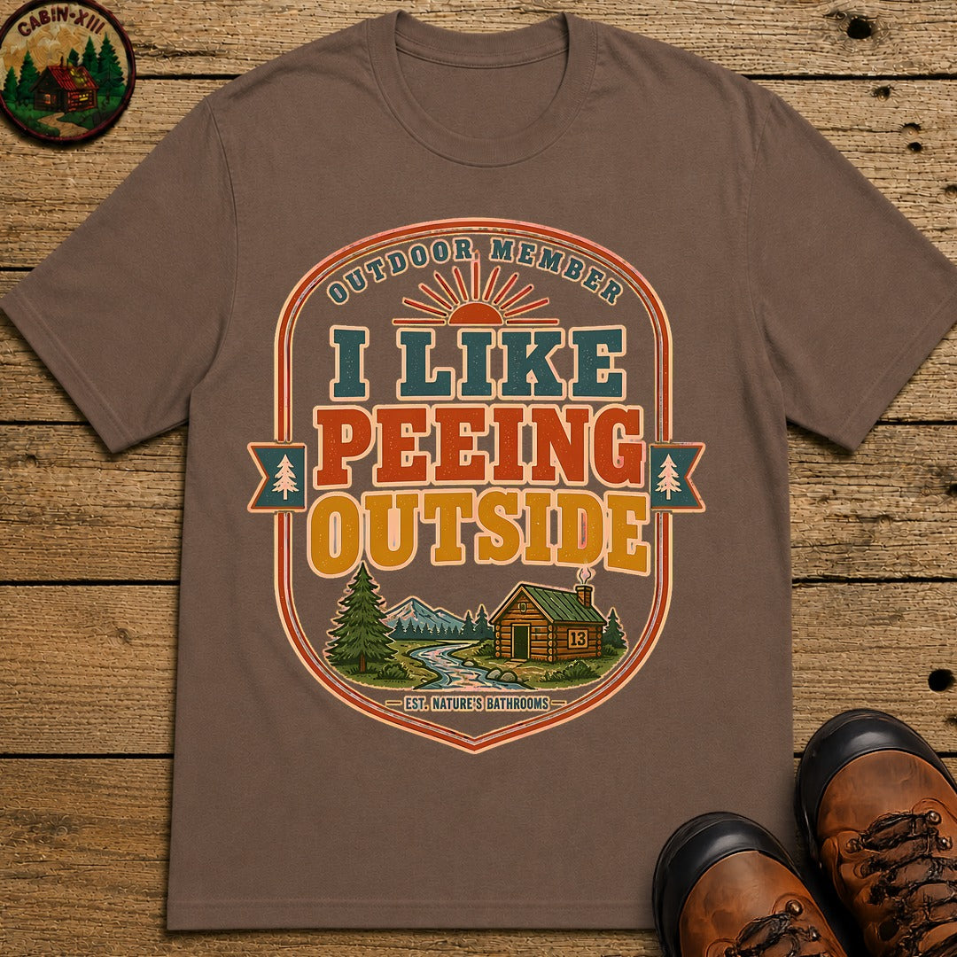I Like Peeing Outside Badge T-Shirt - Espresso