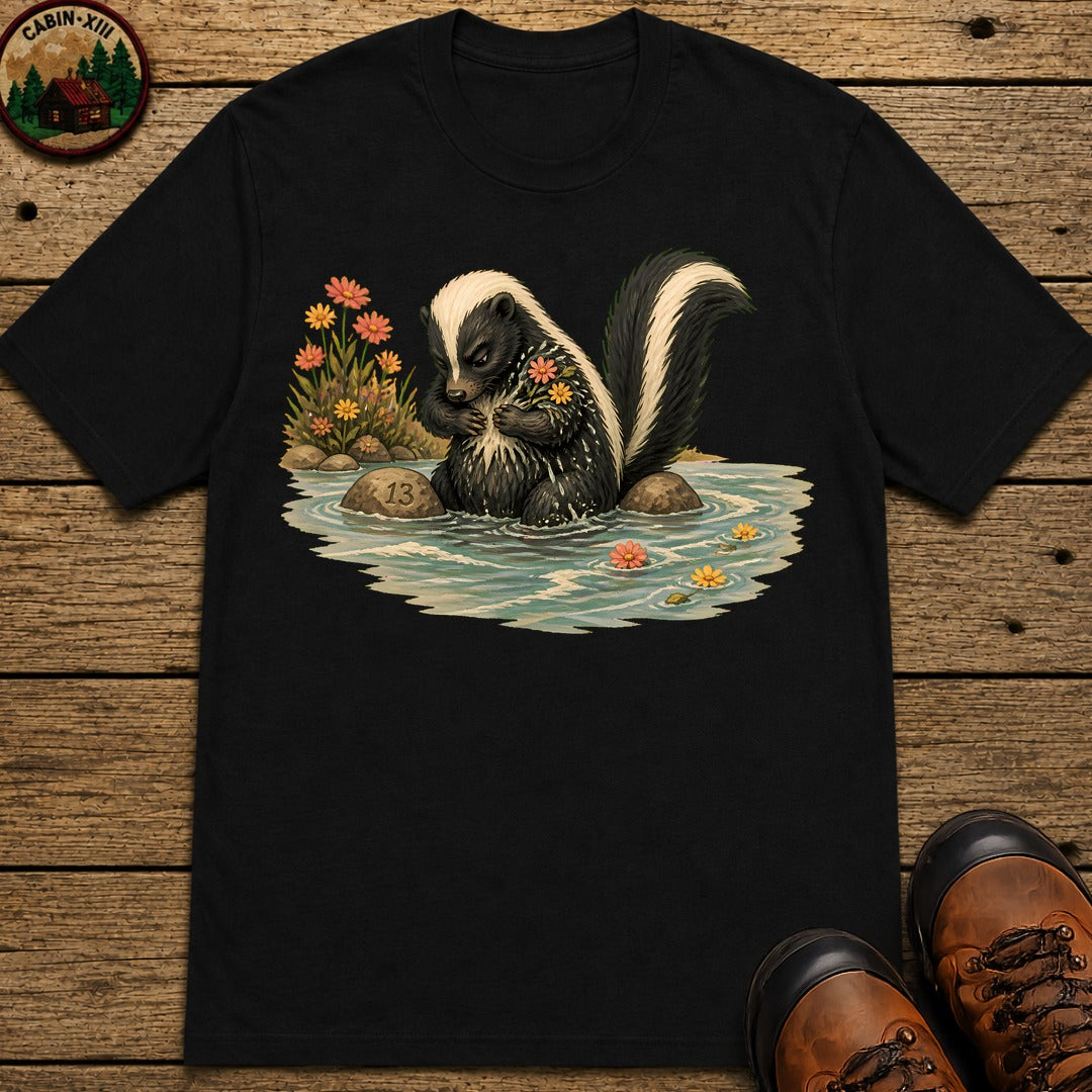 Skunk Bathing T-Shirt - Black