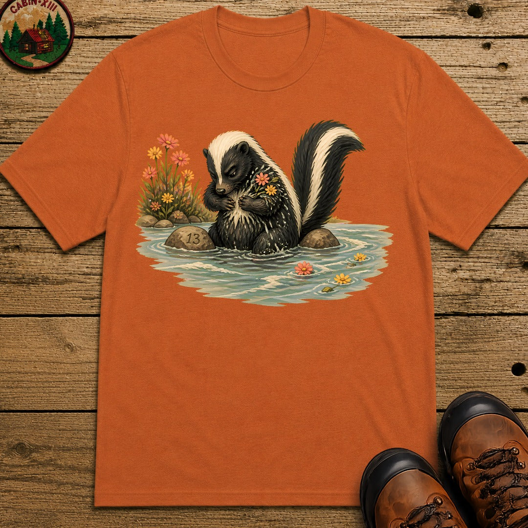 Skunk Bathing T-Shirt - Yam