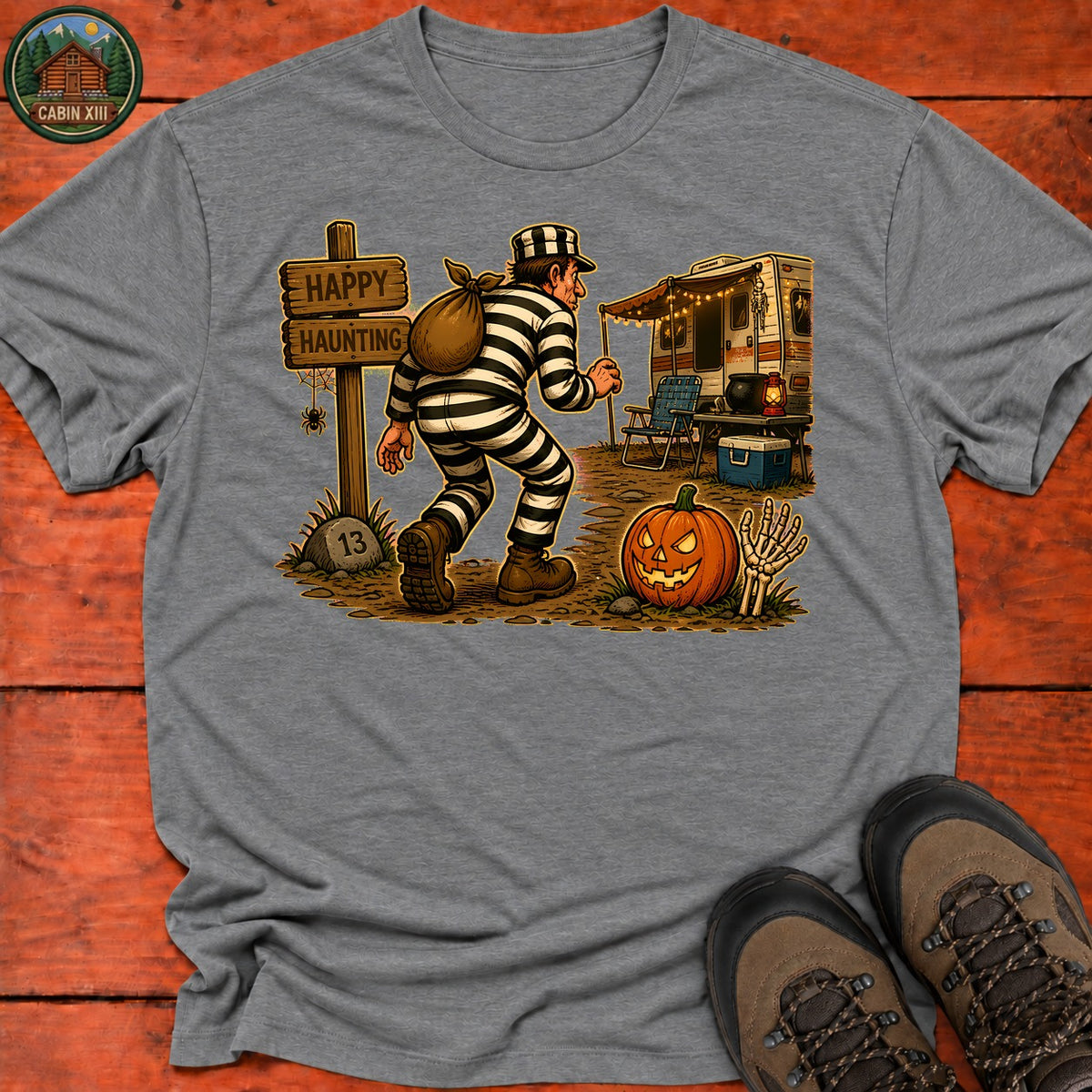 Escaped Convict Halloween T-Shirt — Graphite Heather